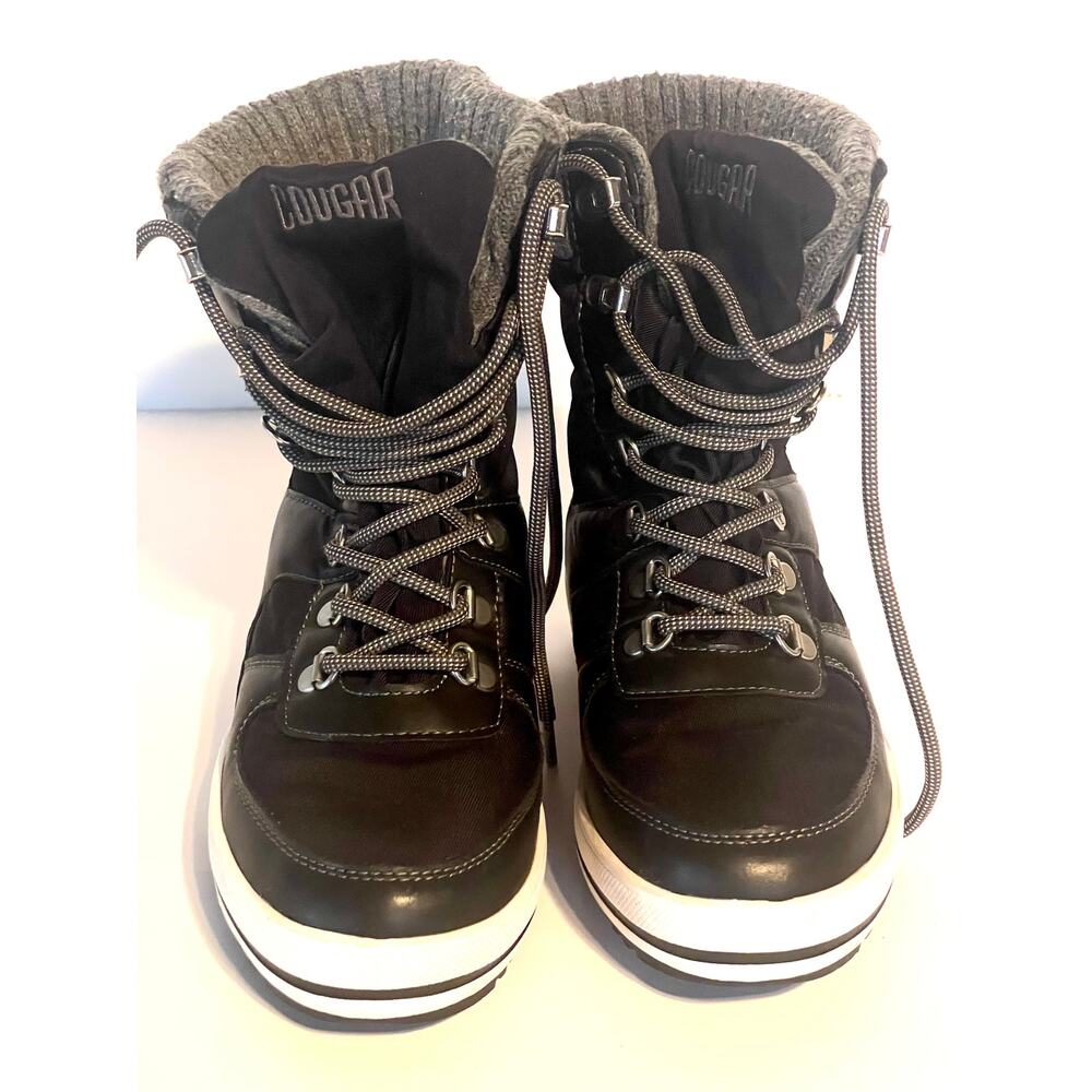 Cougar women black leather winter snow boots.